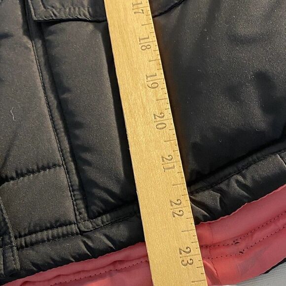 Fuda Black/ pink snap button puffer vest ladies Large - Picture 9 of 9